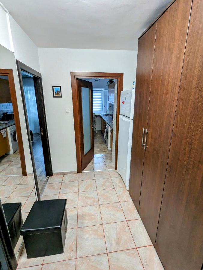 Sebastian Studio Apartment Bukarest Kültér fotó